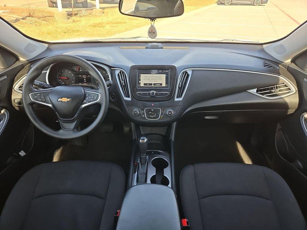 used 2018 Chevrolet Malibu car, priced at $10,993
