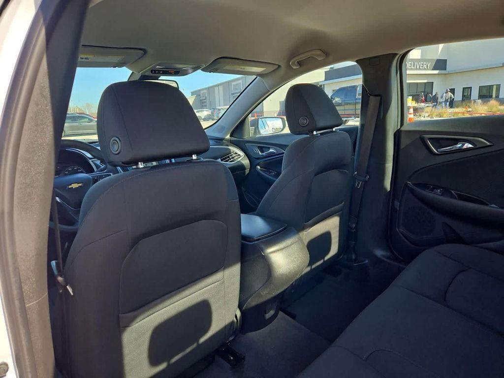 used 2018 Chevrolet Malibu car, priced at $10,993