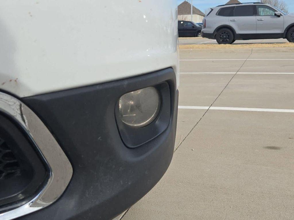 used 2018 Jeep Cherokee car, priced at $10,292