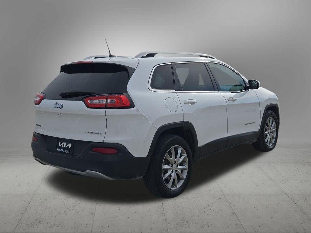 used 2018 Jeep Cherokee car, priced at $10,292