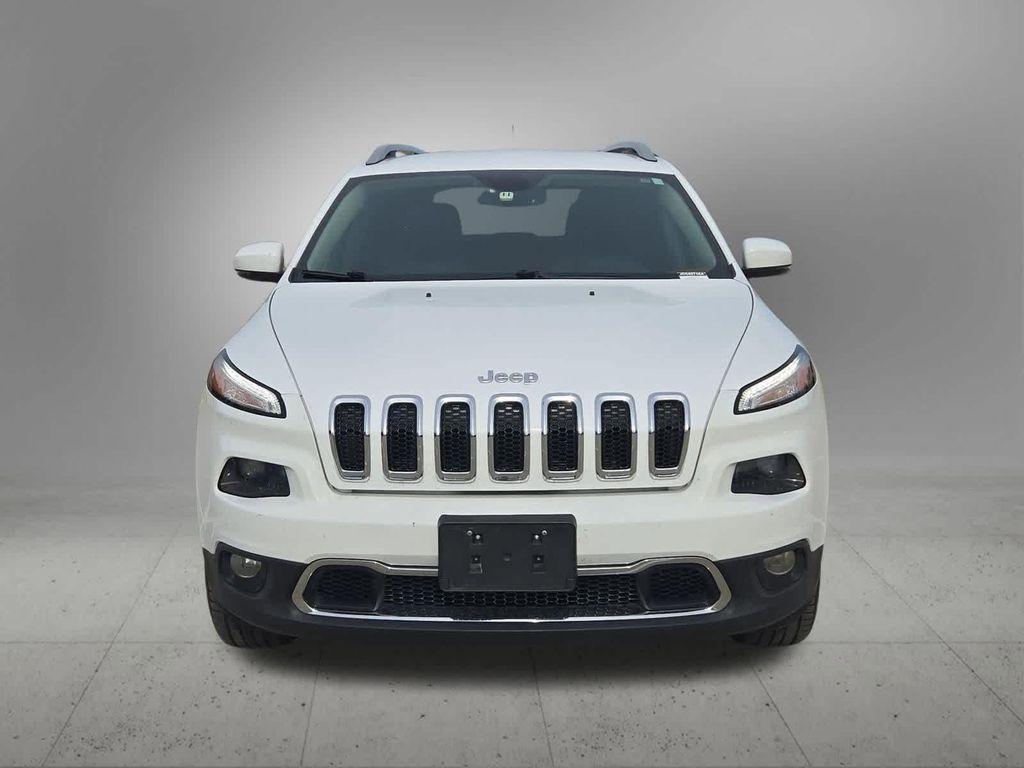 used 2018 Jeep Cherokee car, priced at $10,292