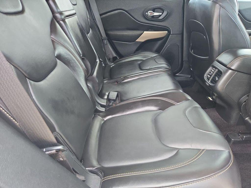 used 2018 Jeep Cherokee car, priced at $10,292