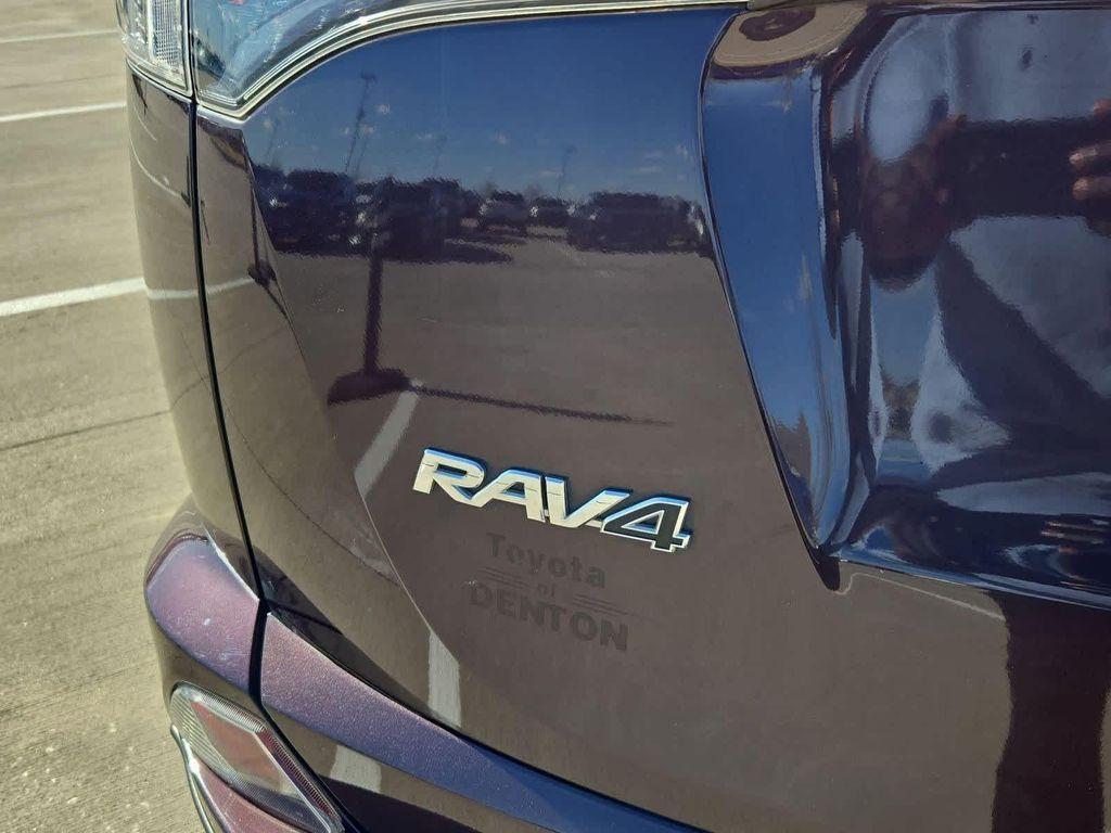 used 2018 Toyota RAV4 car, priced at $17,292