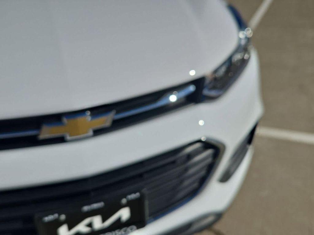 used 2020 Chevrolet Trax car, priced at $15,991