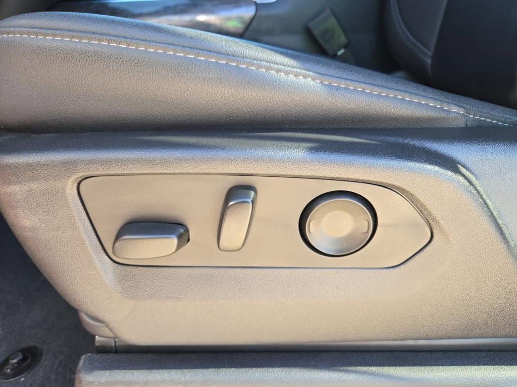 used 2023 Chevrolet Silverado 1500 car, priced at $42,991