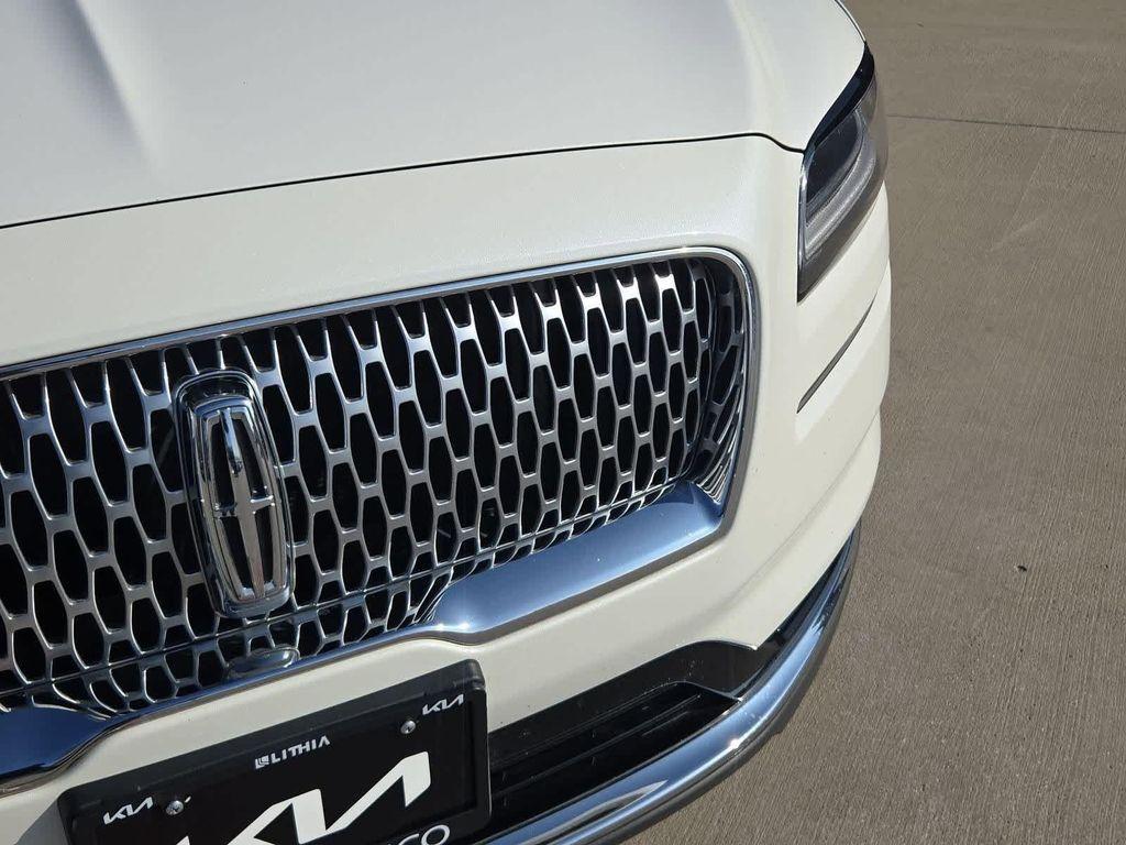used 2022 Lincoln Nautilus car, priced at $25,796