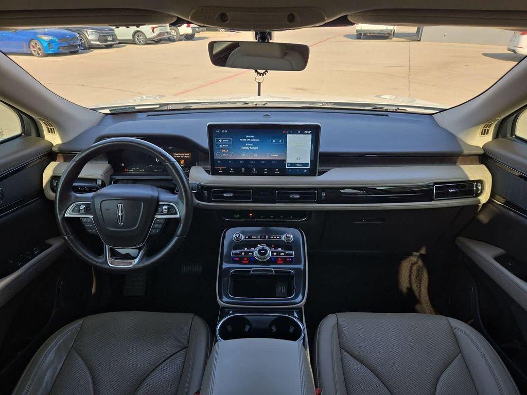 used 2022 Lincoln Nautilus car, priced at $25,796