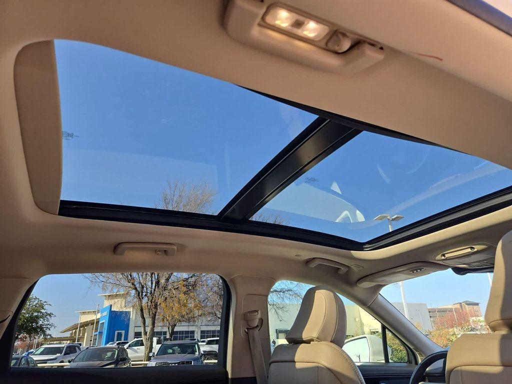 used 2022 Lincoln Nautilus car, priced at $25,796