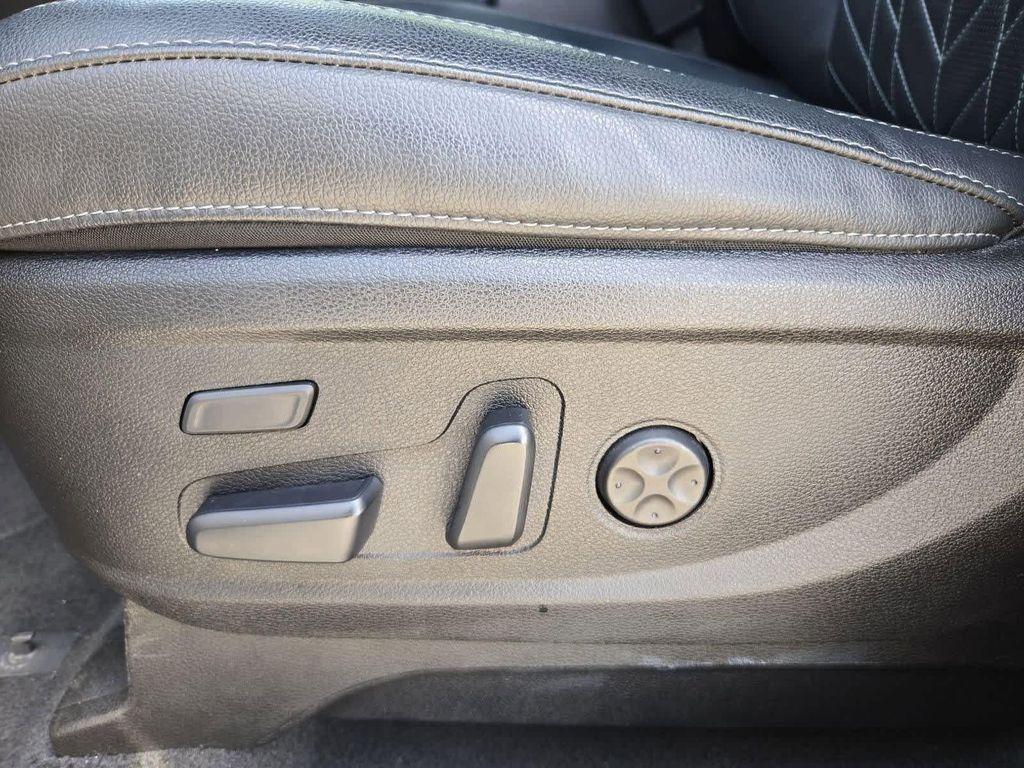 used 2024 Kia Telluride car, priced at $38,993