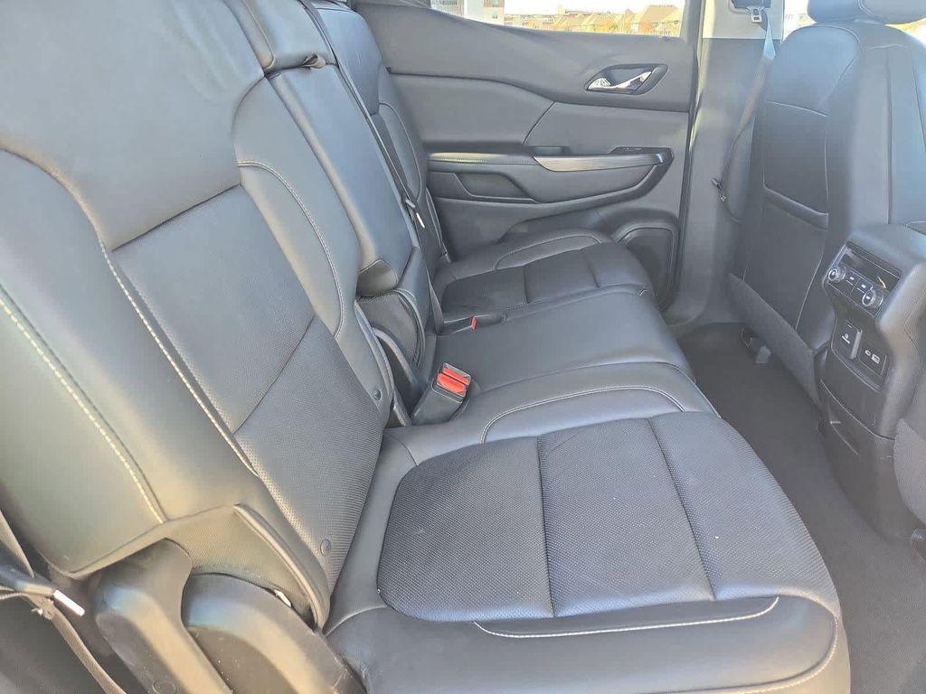 used 2023 GMC Acadia car, priced at $22,698