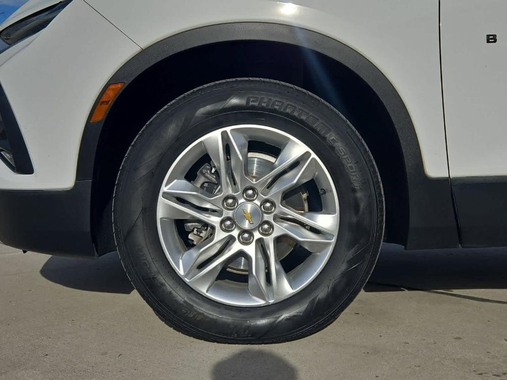 used 2021 Chevrolet Blazer car, priced at $20,393