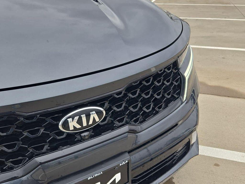 used 2021 Kia Sorento car, priced at $22,396