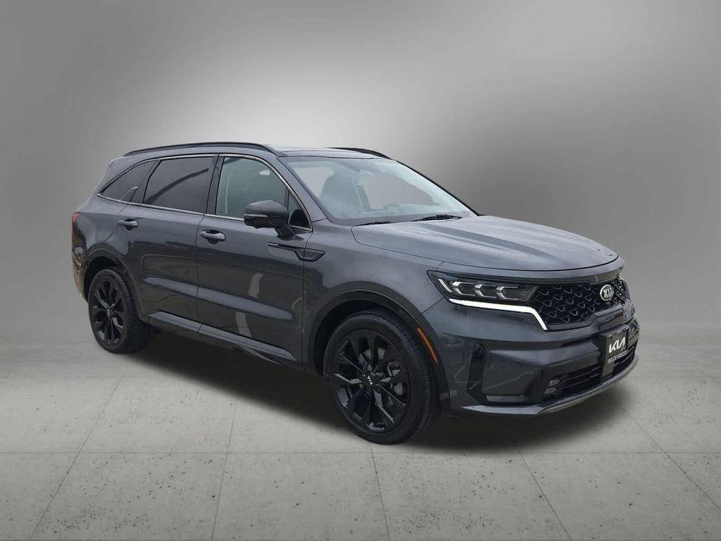 used 2021 Kia Sorento car, priced at $22,396