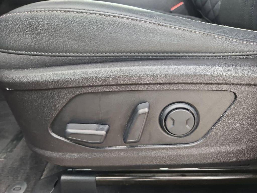 used 2021 Kia Sorento car, priced at $22,396