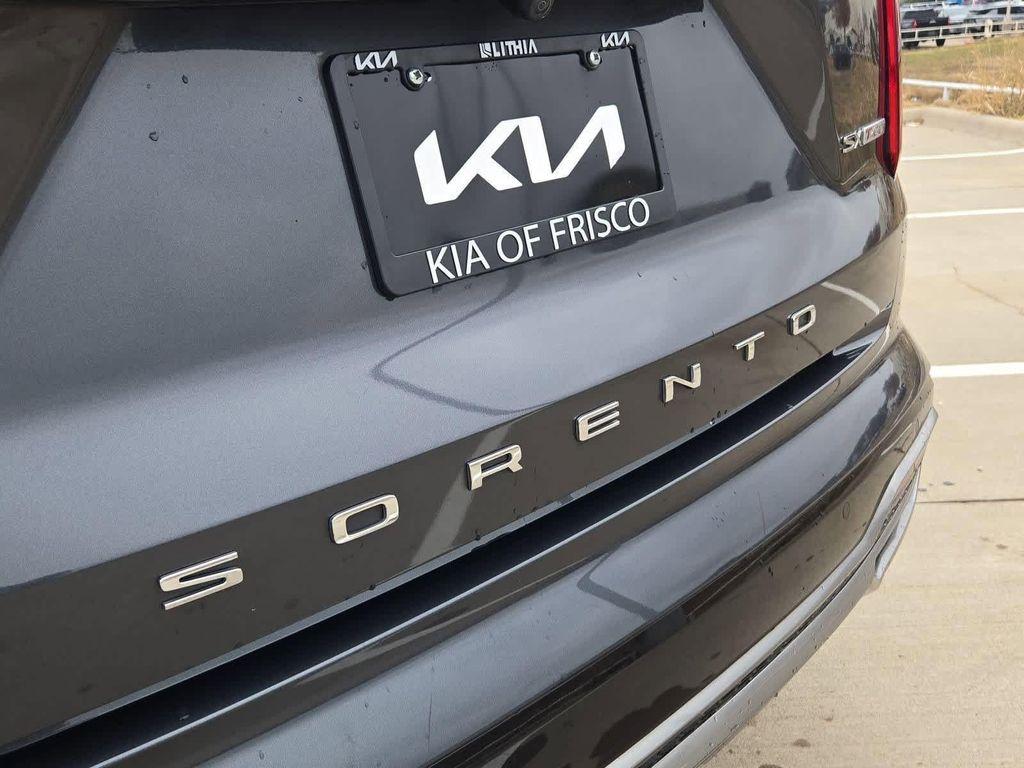 used 2021 Kia Sorento car, priced at $22,396