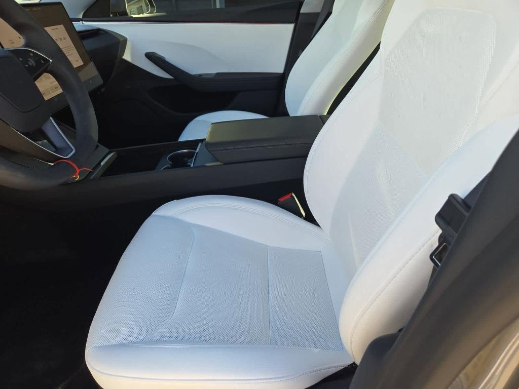 used 2025 Tesla Model 3 car, priced at $38,994