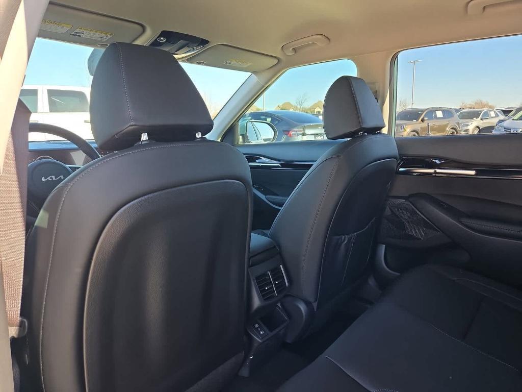 new 2026 Kia Sportage Hybrid car, priced at $32,883