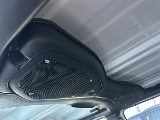 new 2025 Jeep Gladiator car, priced at $45,532