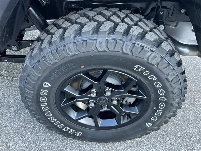 new 2026 Jeep Gladiator car, priced at $51,665