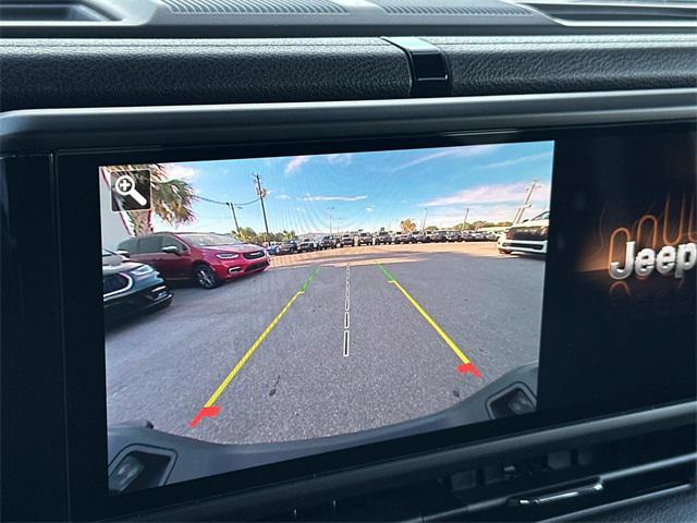 new 2026 Jeep Gladiator car, priced at $51,665