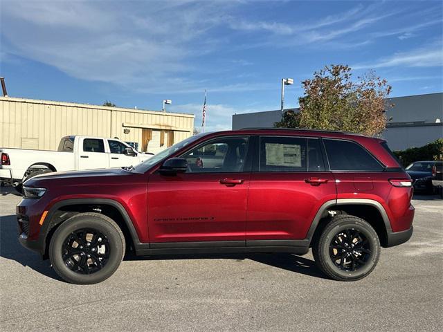 new 2025 Jeep Grand Cherokee car, priced at $39,498