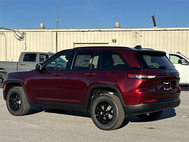 new 2025 Jeep Grand Cherokee car, priced at $39,498