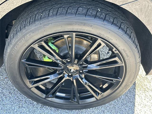 used 2020 Chevrolet Equinox car, priced at $16,251