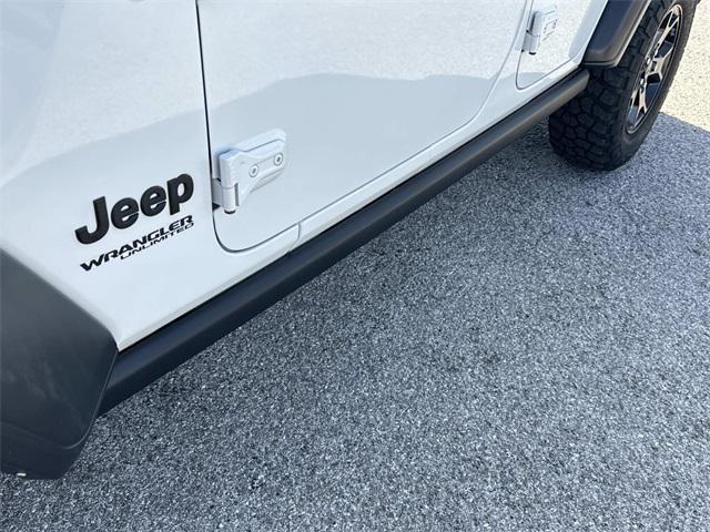 used 2021 Jeep Wrangler Unlimited car, priced at $30,386