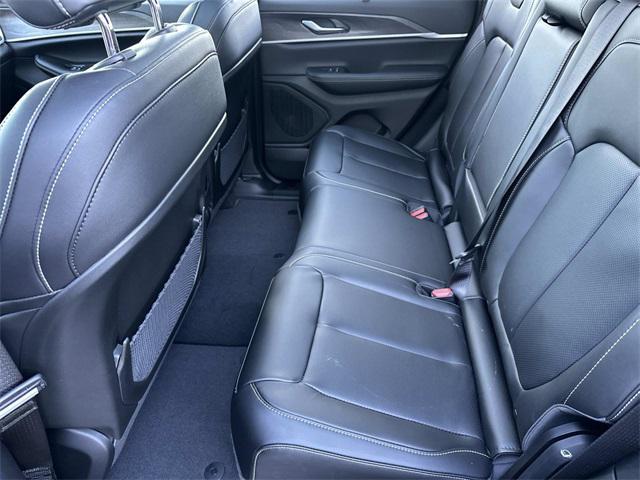 new 2025 Jeep Grand Cherokee car, priced at $45,803