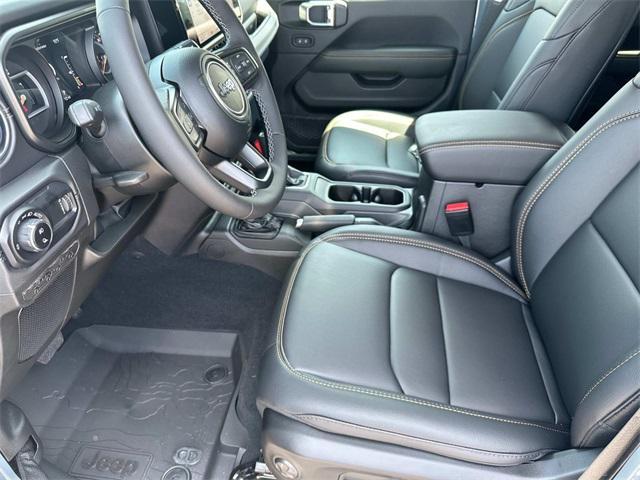 new 2025 Jeep Gladiator car, priced at $49,148