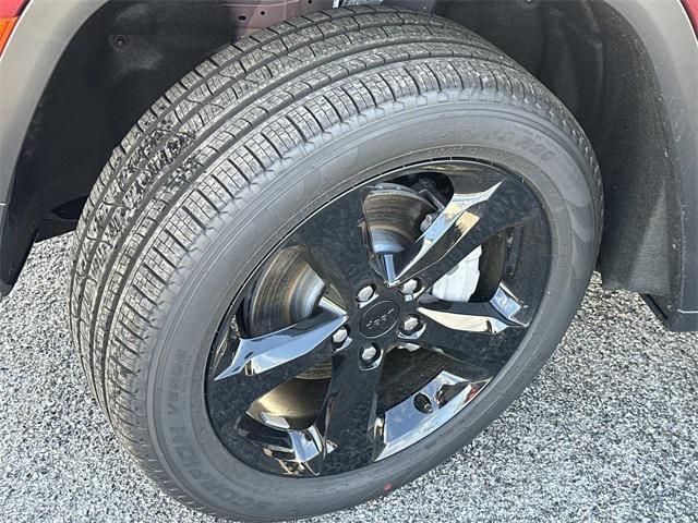 new 2025 Jeep Grand Cherokee car, priced at $44,810