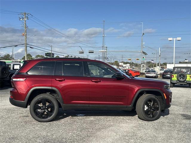 new 2025 Jeep Grand Cherokee car, priced at $44,810
