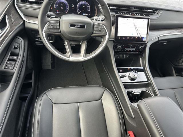 new 2025 Jeep Grand Cherokee car, priced at $44,810