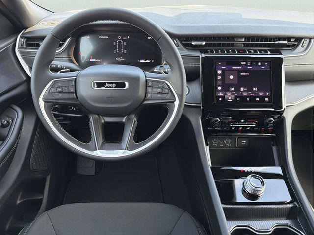 new 2026 Jeep Grand Cherokee L car, priced at $39,211