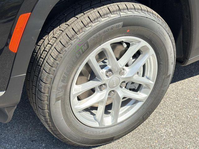 new 2026 Jeep Grand Cherokee L car, priced at $41,961