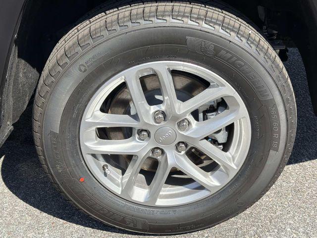 new 2026 Jeep Grand Cherokee L car, priced at $41,961