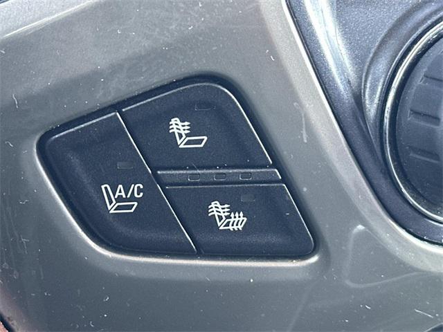 used 2015 Chevrolet Silverado 1500 car, priced at $25,835