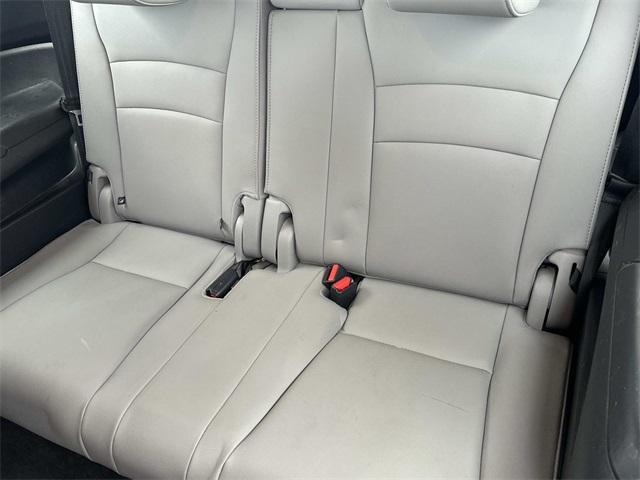 used 2018 Honda Pilot car, priced at $15,401