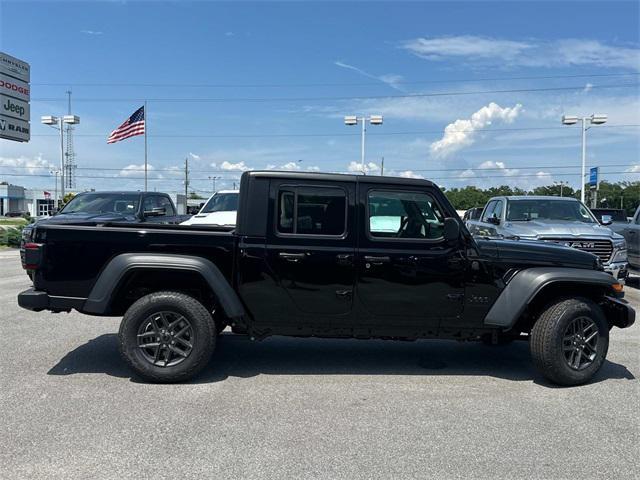 new 2025 Jeep Gladiator car, priced at $42,242
