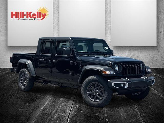 new 2025 Jeep Gladiator car, priced at $43,242
