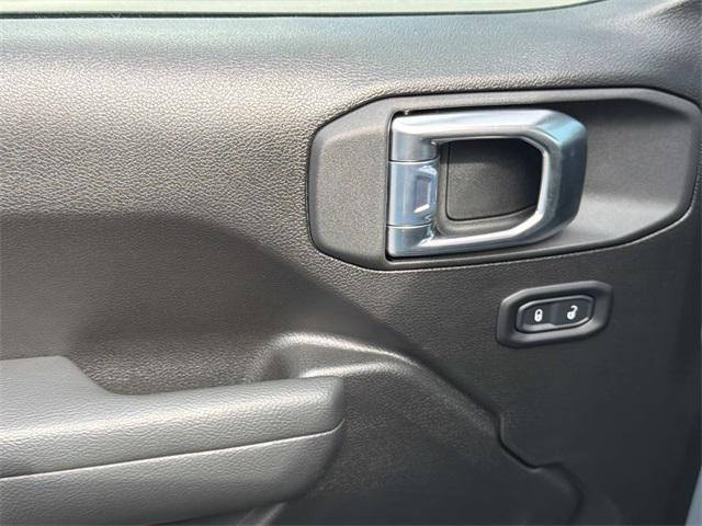 new 2026 Jeep Wrangler car, priced at $39,826