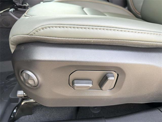 new 2026 Jeep Gladiator car, priced at $62,678