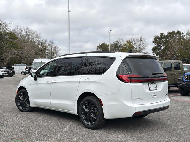 new 2026 Chrysler Pacifica car, priced at $49,697