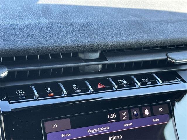 new 2025 Jeep Grand Cherokee car, priced at $35,580