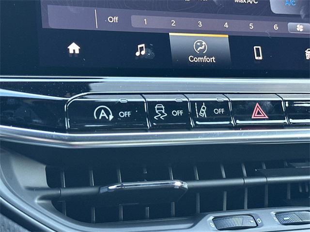 new 2026 Jeep Compass car, priced at $32,080