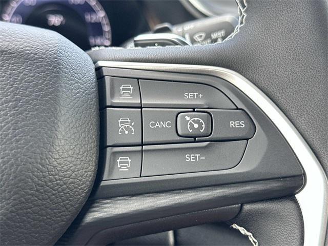 new 2025 Jeep Grand Cherokee car, priced at $35,044