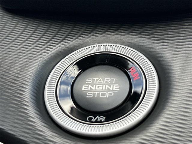 new 2025 Jeep Grand Cherokee car, priced at $35,044