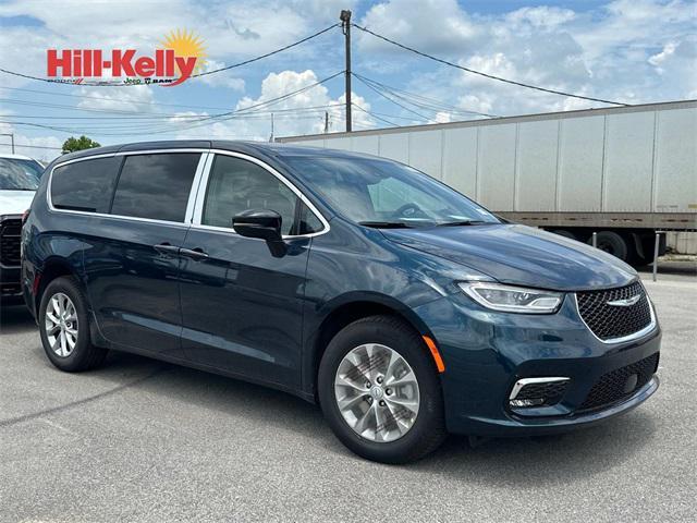 new 2025 Chrysler Pacifica car, priced at $45,839