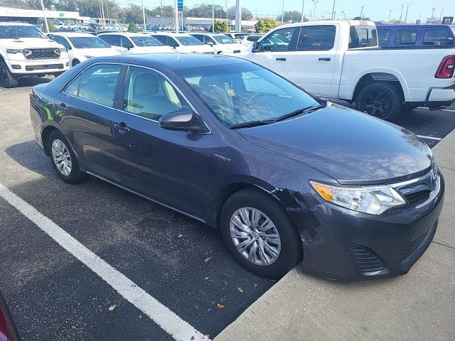 used 2014 Toyota Camry Hybrid car, priced at $16,171