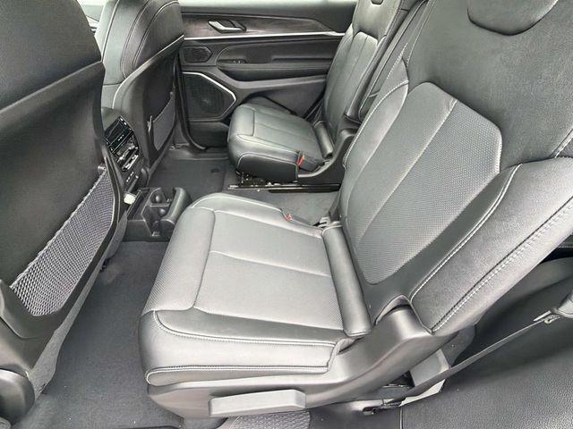 new 2026 Jeep Grand Cherokee L car, priced at $51,672